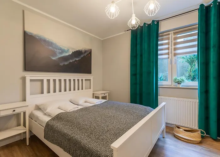RentPlanet - Apartamenty Izerska